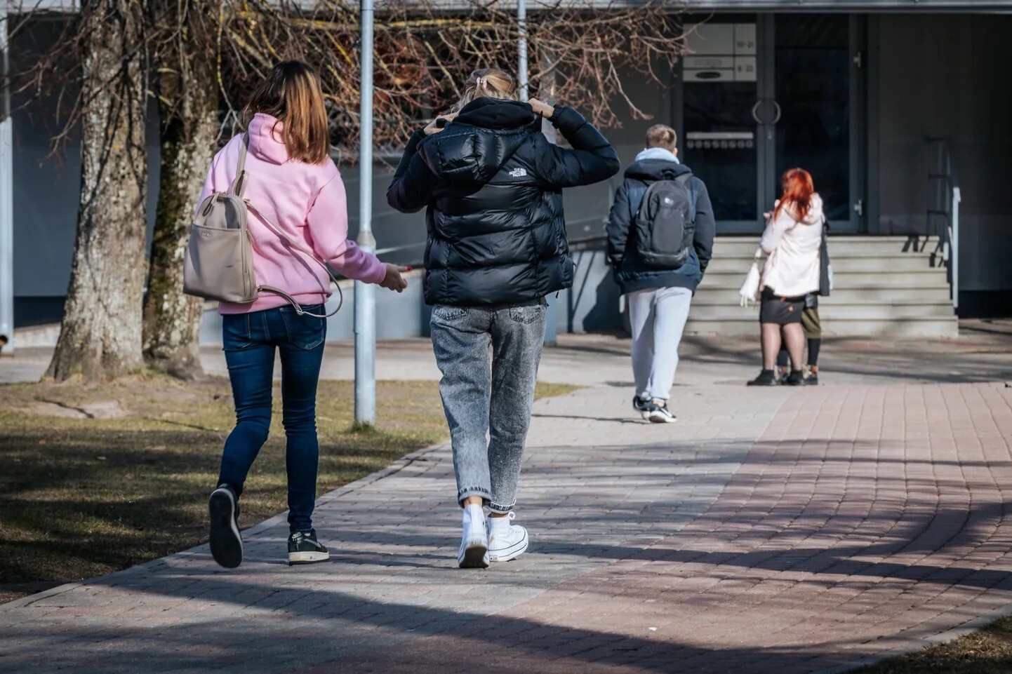 Vienotajā uzņemšanā pamatstudijām astoņās Latvijas augstskolās saņemti 11 277 pieteikumi