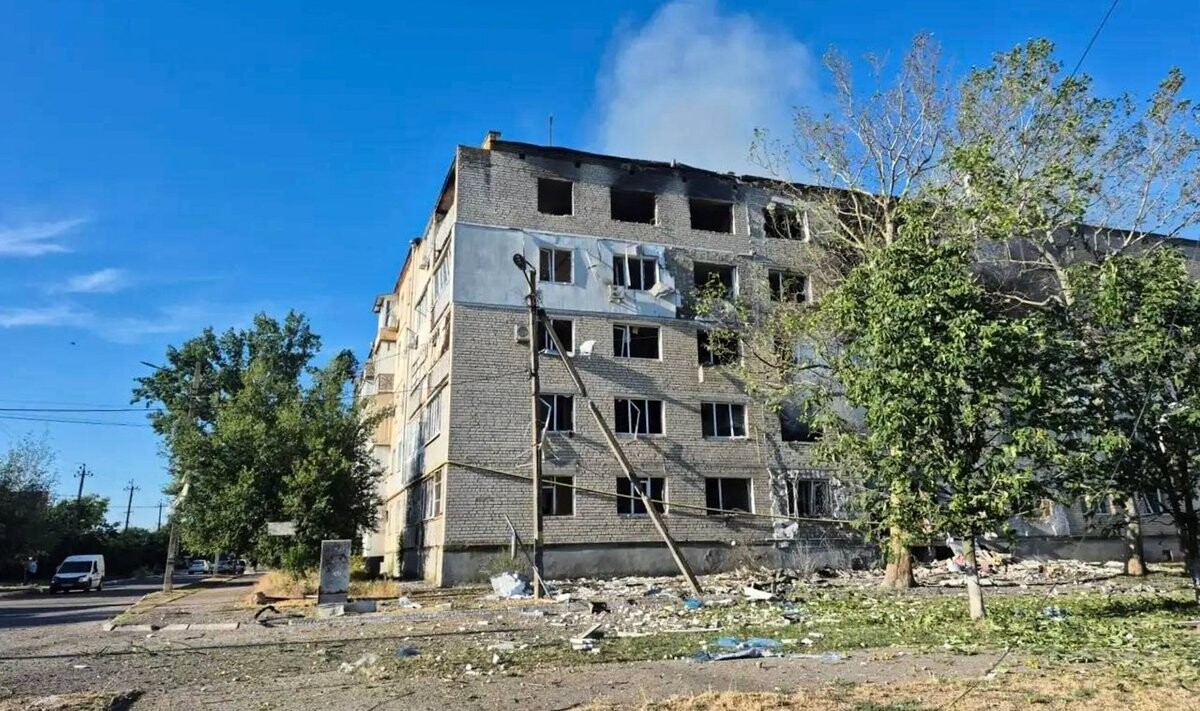 Krievi uz Ukrainu raidījuši trīs raķetes un 134 lidrobotus