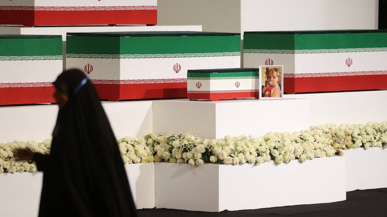 Pirms Hamenei bēru ceremonijas Teherānā ierodas ārvalstu amatpersonas