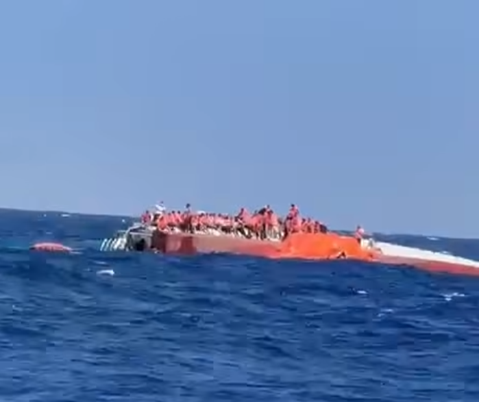 Ziemeļkipras piekrastē prāmja avārijā septiņi bojāgājušie