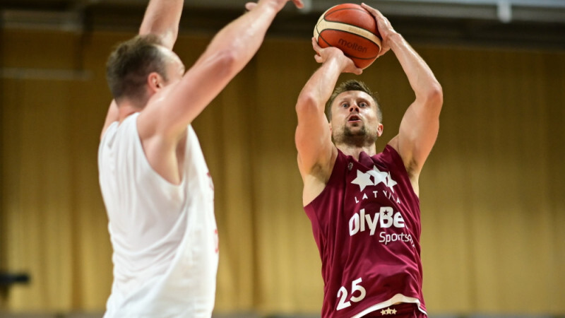 Latvijas vīriešu basketbola izlase Ļubļanā aizvadīs pārbaudes spēli ar Slovēniju