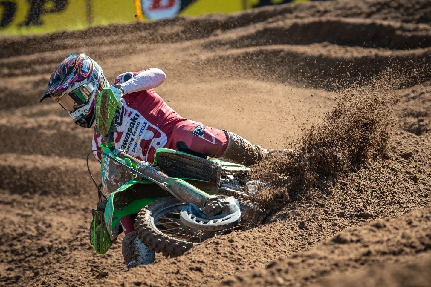 Jonasam 11. vieta pasaules motokrosa čempionāta Nīderlandes “Grand Prix” pirmajā braucienā