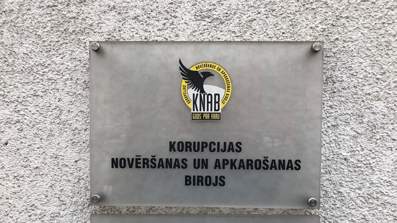 KNAB aicina pieteikties darbā uz slepeno operatīvo darbinieku vakancēm