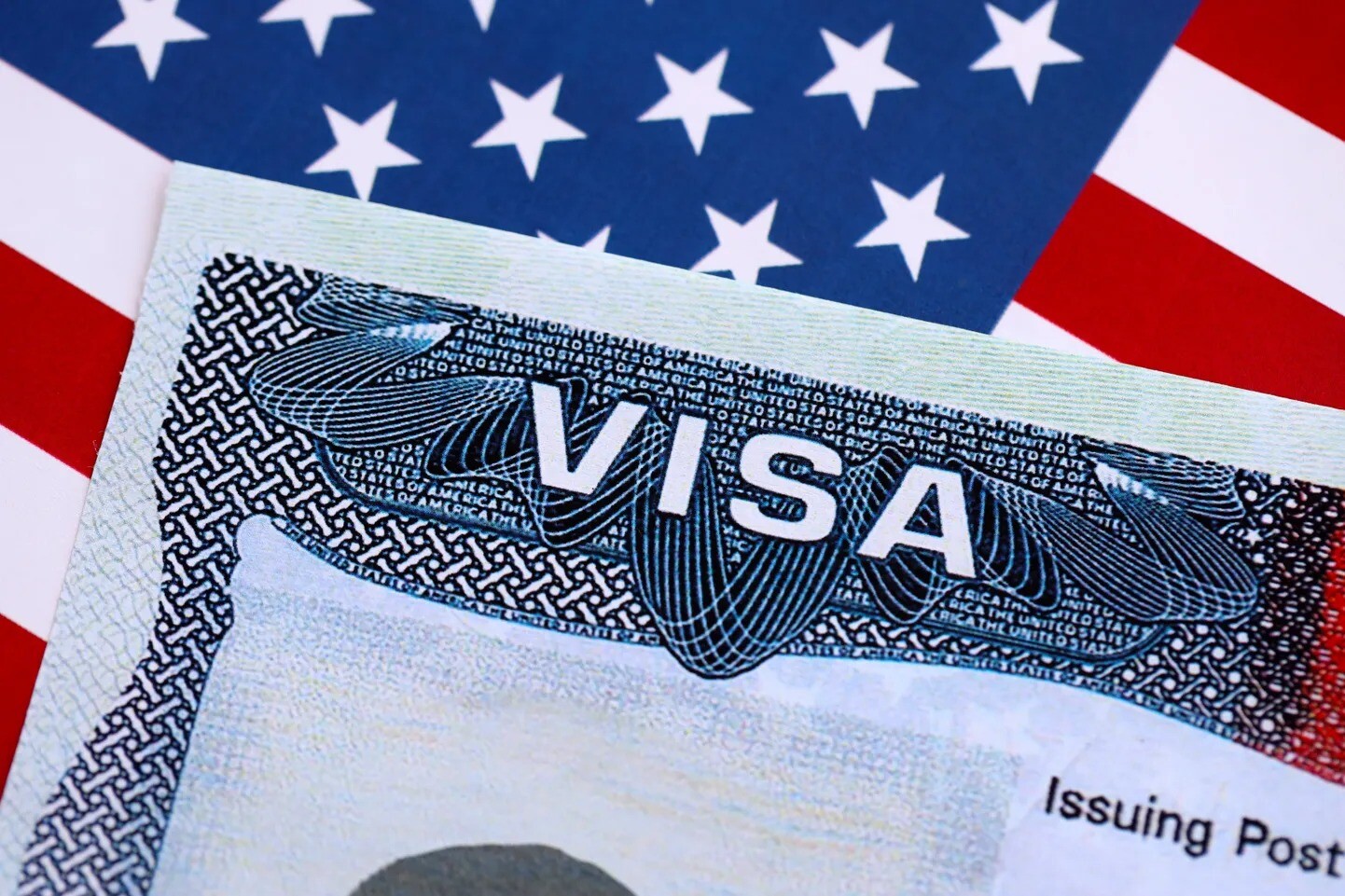 ASV tiesa atceļ aizliegumu izsniegt imigrācijas vīzas 75 valstu pilsoņiem
