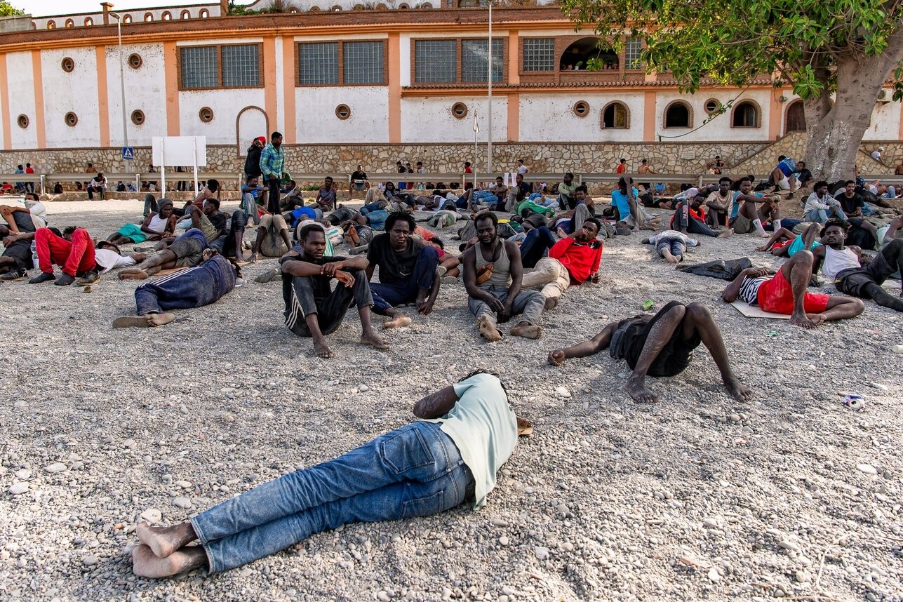 Migranti mēģinājuši ielauzties arī Meliljā
