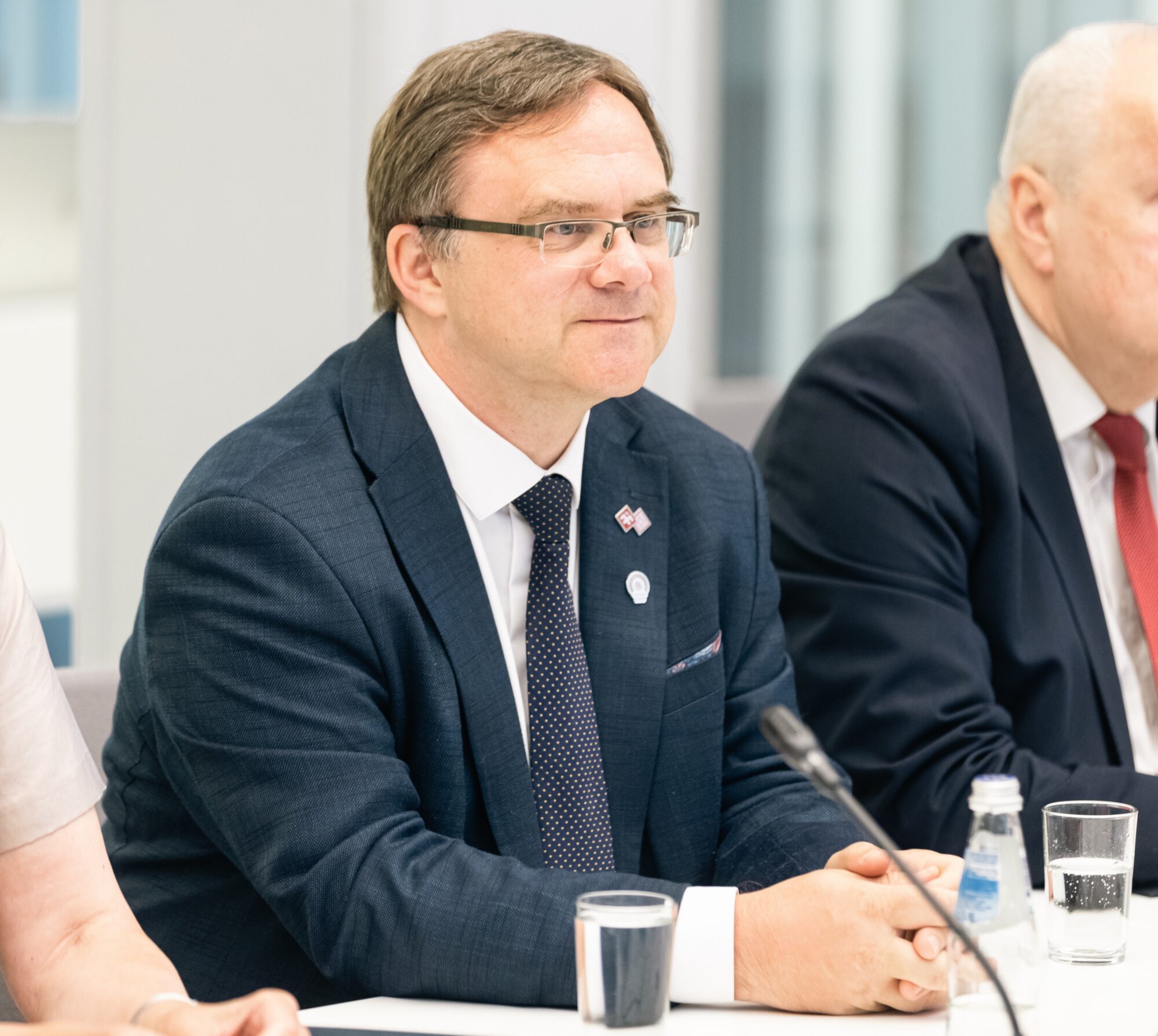 N.Dzintars: Valoda sākas sākumskolā, ne eksāmenā: ko patiesībā rāda latviešu valodas eksāmena rezultāti?