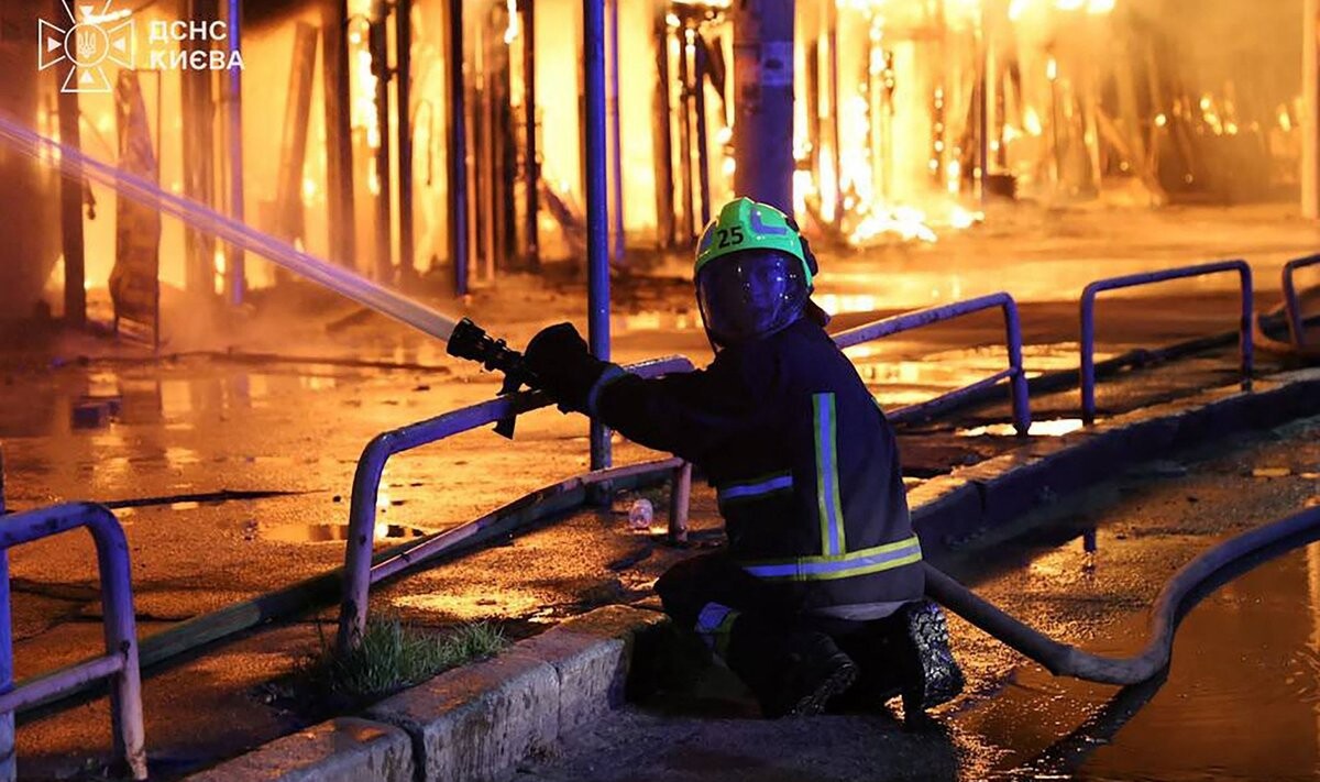 Krievu triecienos nogalināti divi cilvēki Zaporižjā, ievainoti deviņi Odesā
