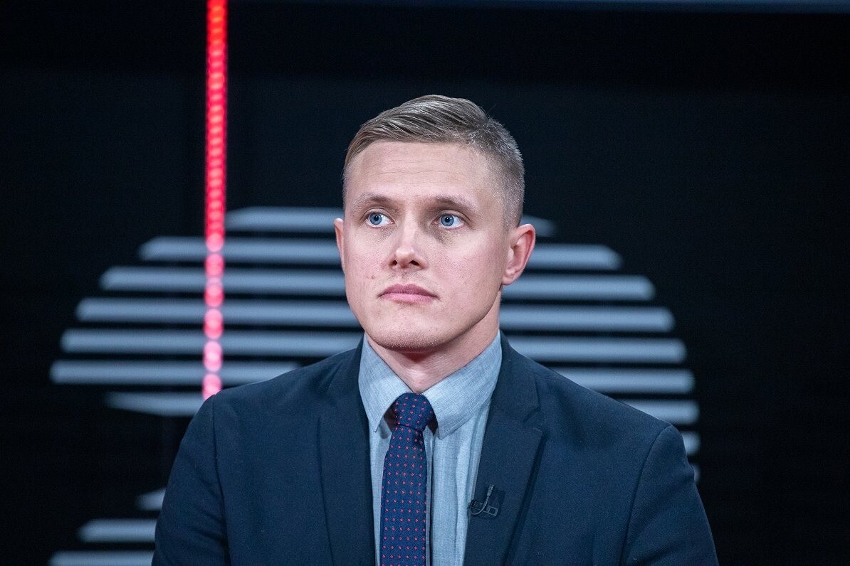“Progresīvie” atbalstīs Dombravas demisiju, pārmetot kaitējumu valsts drošības interesēm