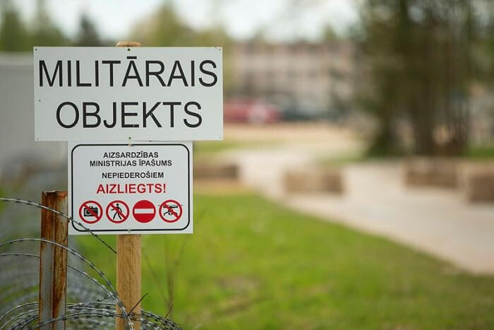 Aizliegtie kadri Liepājā: kāpēc nevainīga fotografēšana ostā un kanālmalā var beigties ar Militāro policiju