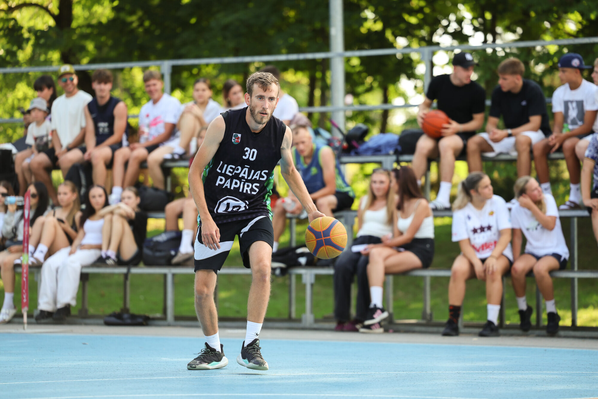 ”Bruģa bumbas” finālposmā noskaidros šīs sezonas čempionus