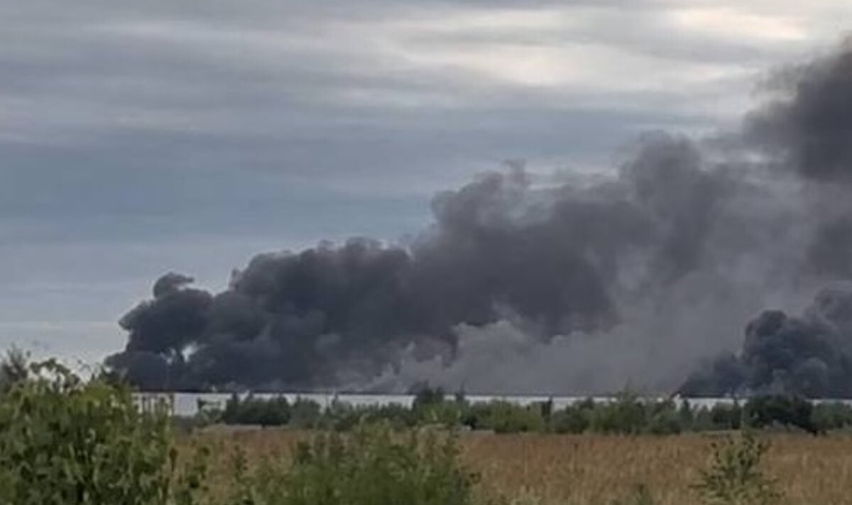Video: Pēc dronu trieciena deg “Wildberries” noliktava Vladimiras apgabalā