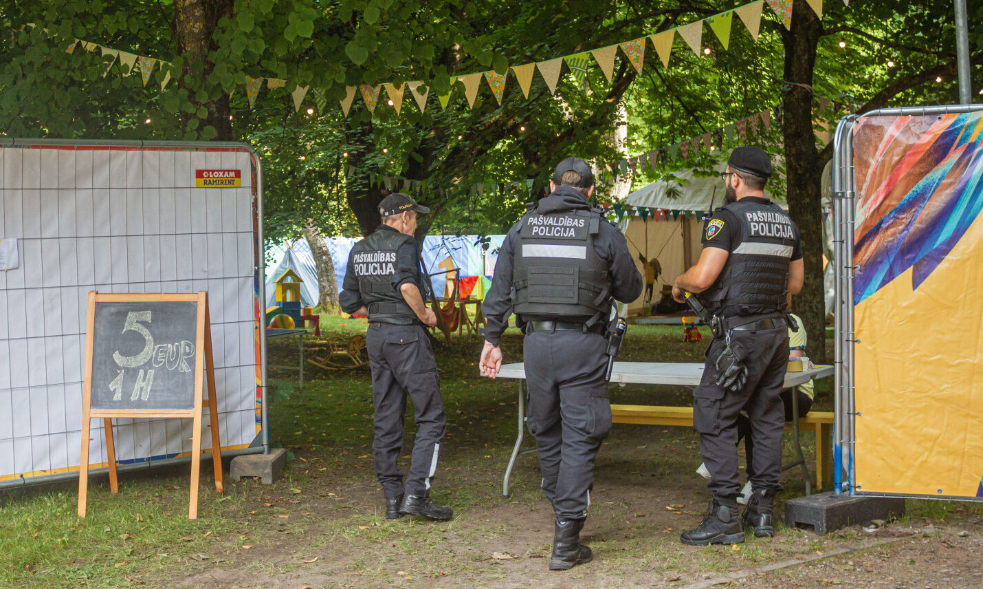 “Summer Sound” pirmajā dienā aizdomās par atrašanos apreibinošo vielu ietekmē aiztur vairāk cilvēku nekā pērn visa festivāla laikā