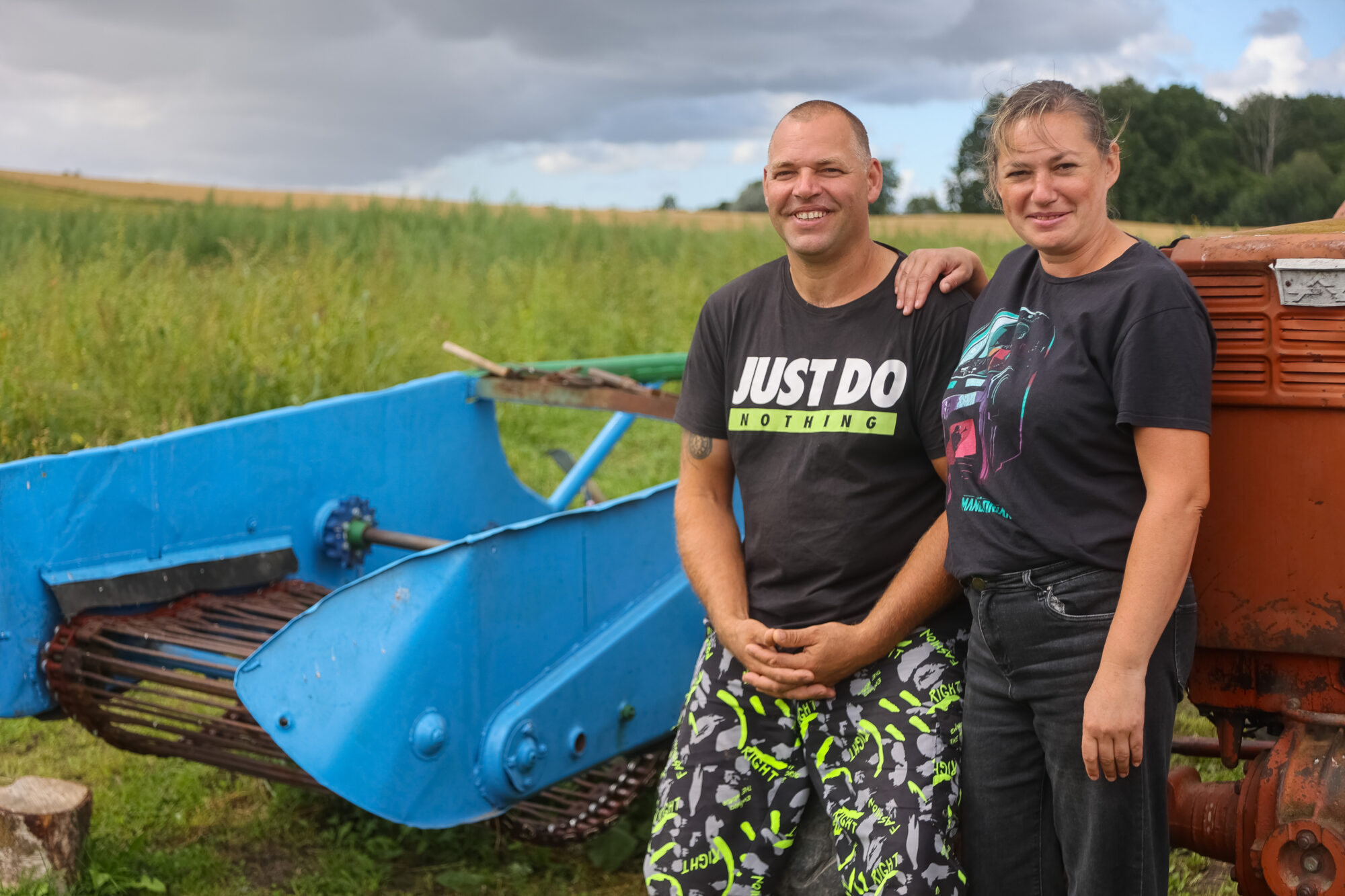 Kartupeļu audzēšana pašu priekam: ”Alpiņos” cīnās ar slapjo vasaru un saglabā meitas klases tradīciju