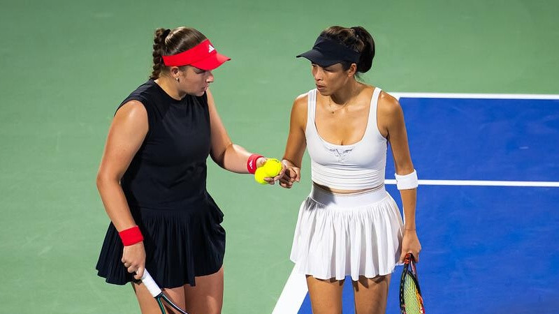 Ostapenko uzvara Sinsinati “WTA 1000” turnīra dubultspēļu sacensību pirmajā kārtā