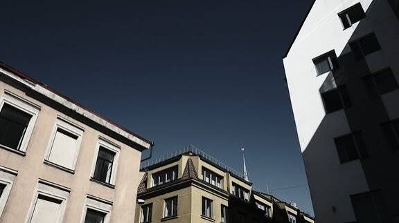 IeM: Tirgū palielinās pārdošanai un izīrēšanai izlikto Baltkrievijas un Krievijas pilsoņu nekustamo īpašumu skaits