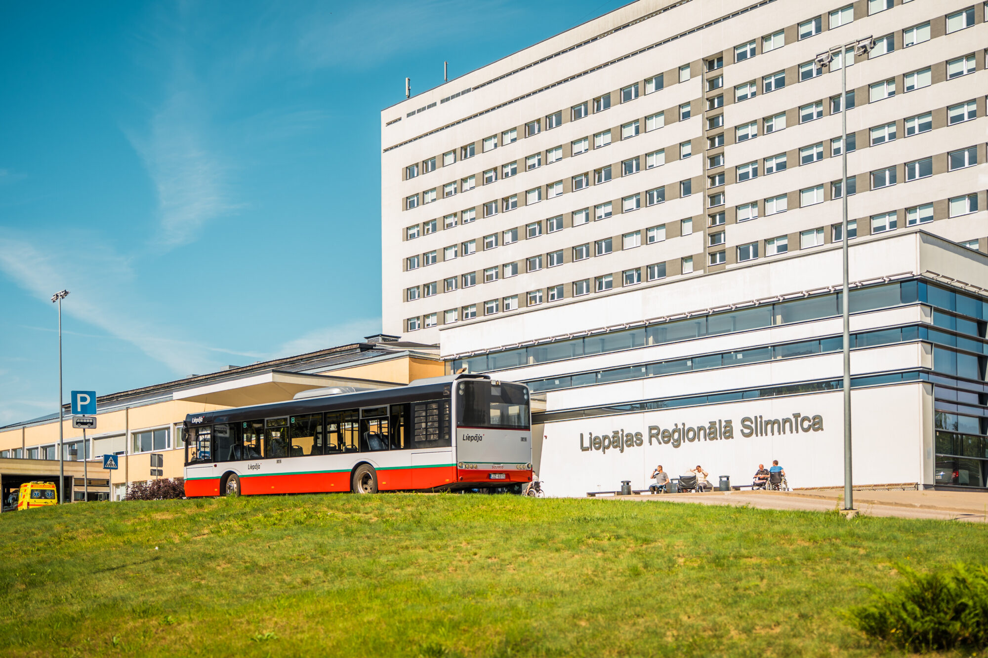 Pēc pasažieru ierosinājumiem no 1. oktobra papildinās Liepājas sabiedriskā transporta maršrutu tīklu