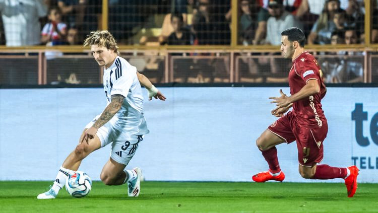 Latvijas futbolisti UEFA Nāciju līgas mačā zaudē Armēnijai