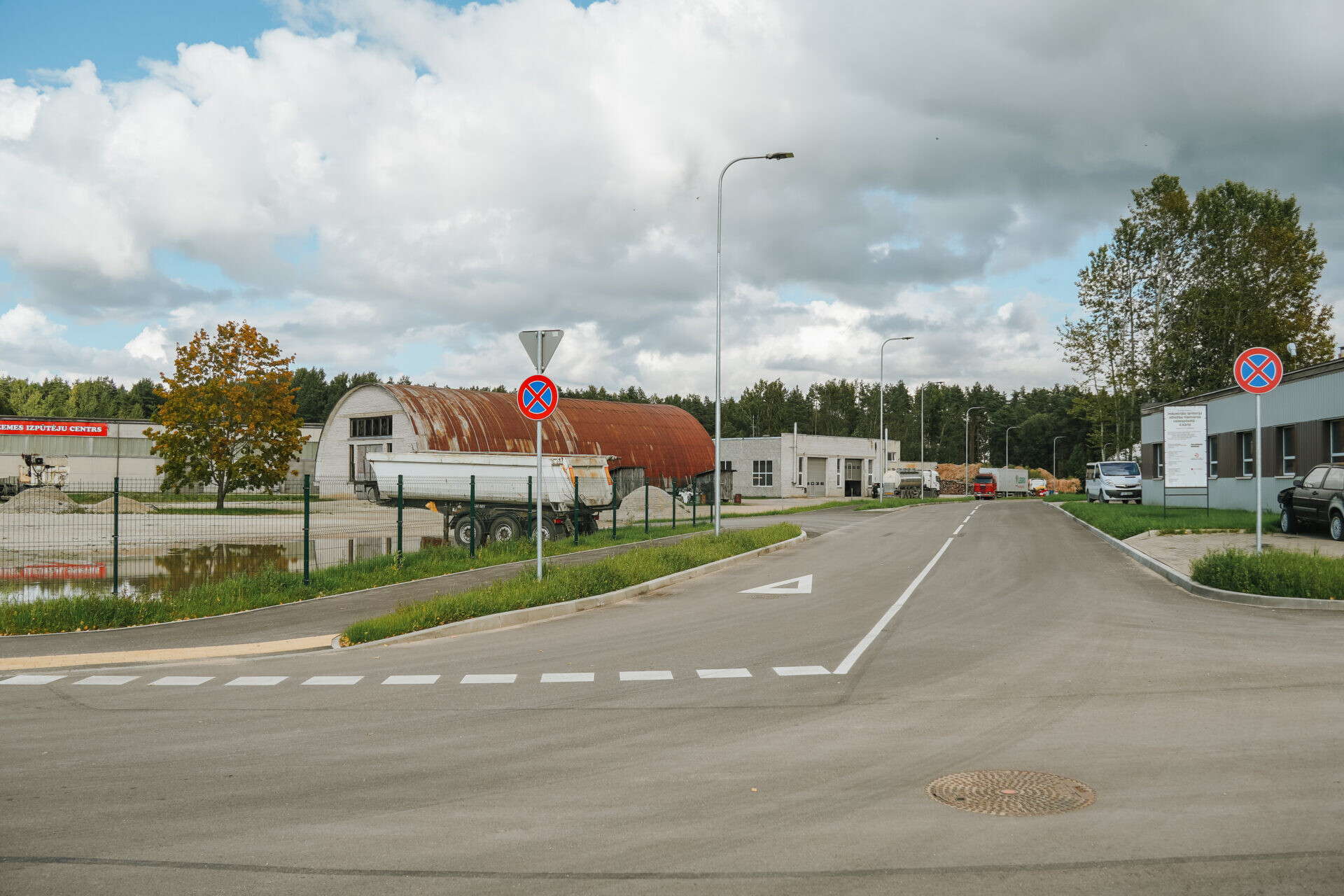 Vidzeme: Valmierā izbūvēts Zāļu ielas turpinājums