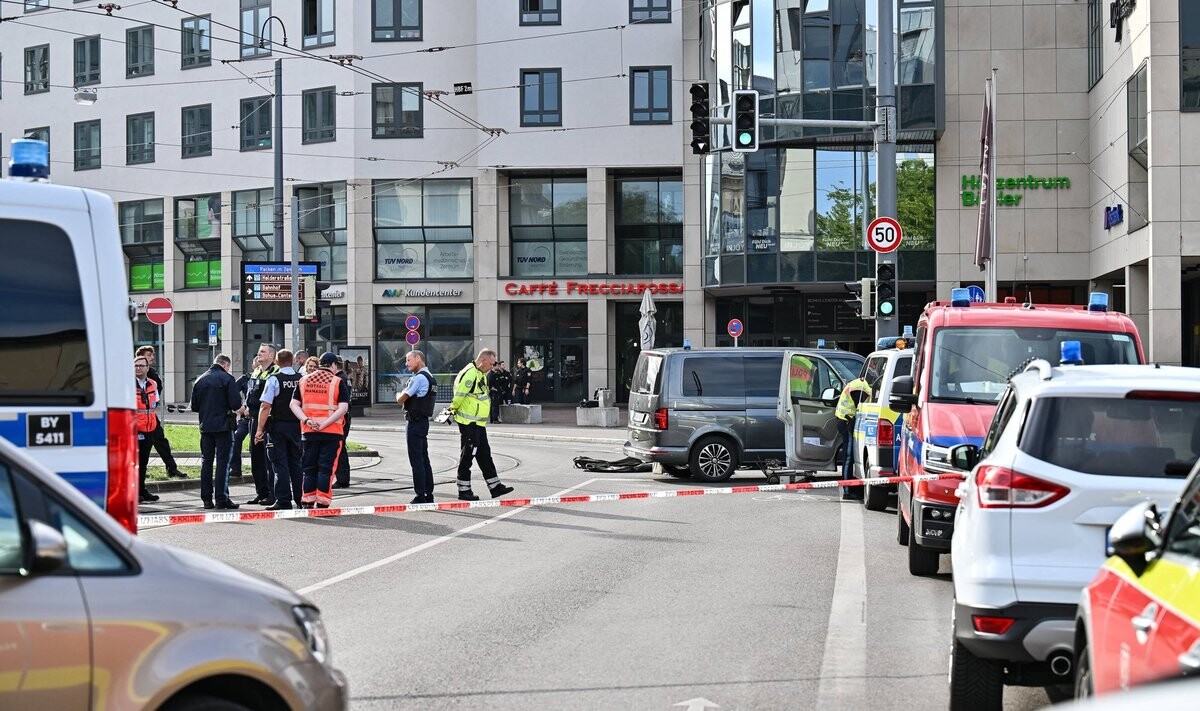 Augsburgā sprādzienā pie stacijas traumēti divi cilvēki