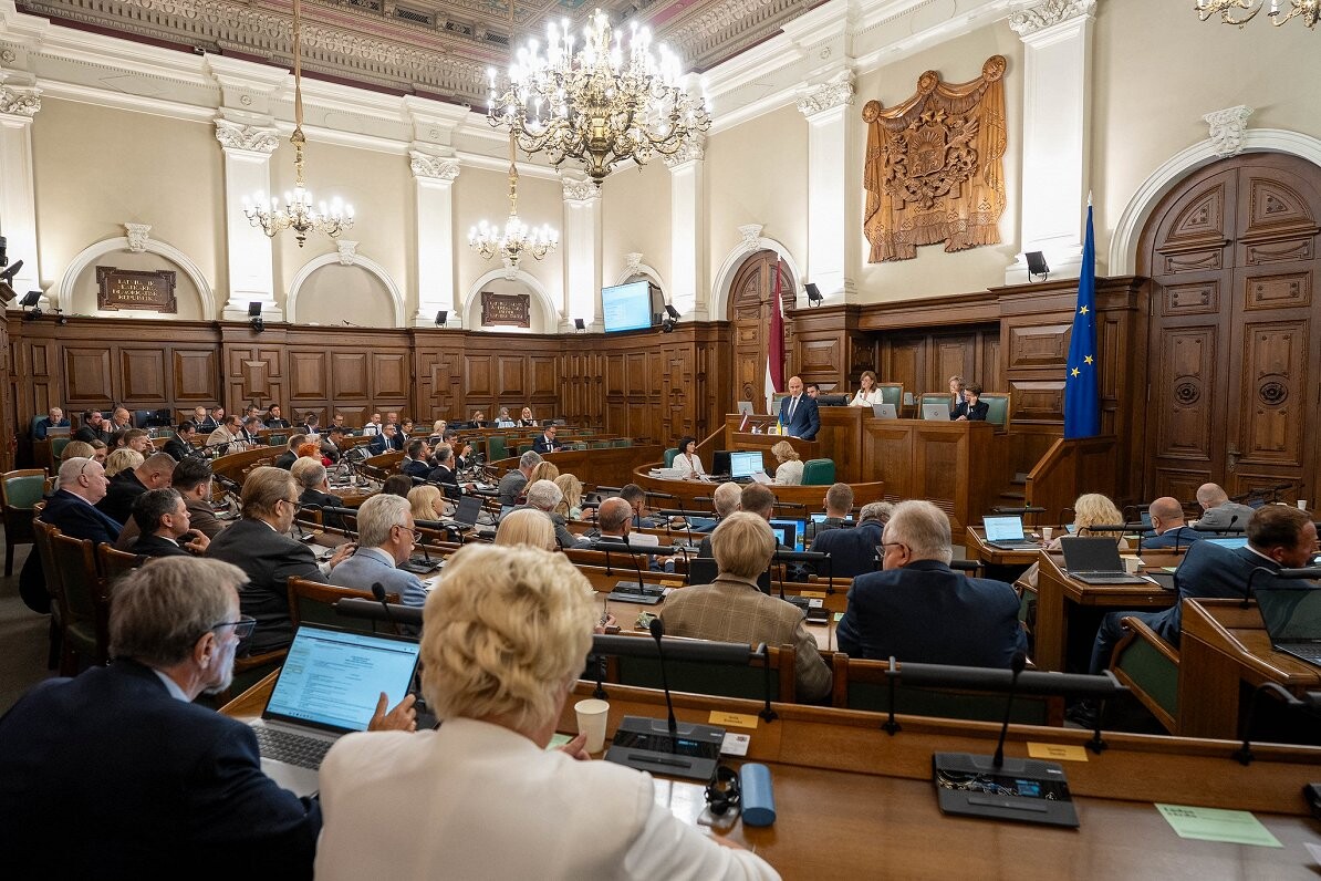 Komisija vienojas par ierobežotām Valsts kontroles tiesībām veikt revīziju Saeimā