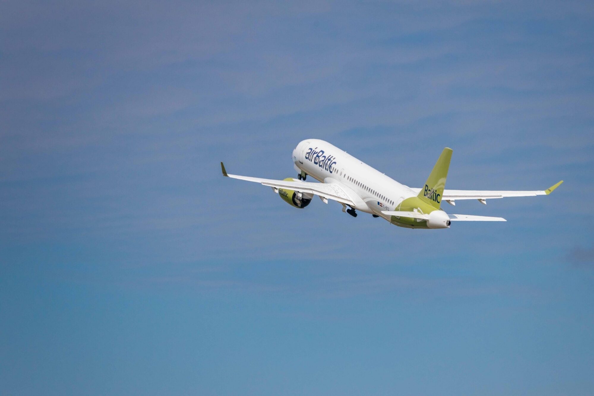 “airBaltic” lielākais nenodrošinātais kreditors ir “Pratt & Whitney” ar 66,5 miljonu dolāru prasījumu