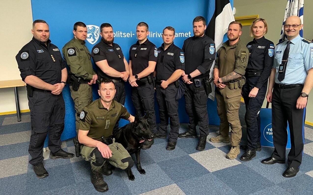 Igaunija uz Latviju nosūta piekto robežsargu un policistu maiņu cīņai ar nelegālo migrāciju no Baltkrievijas