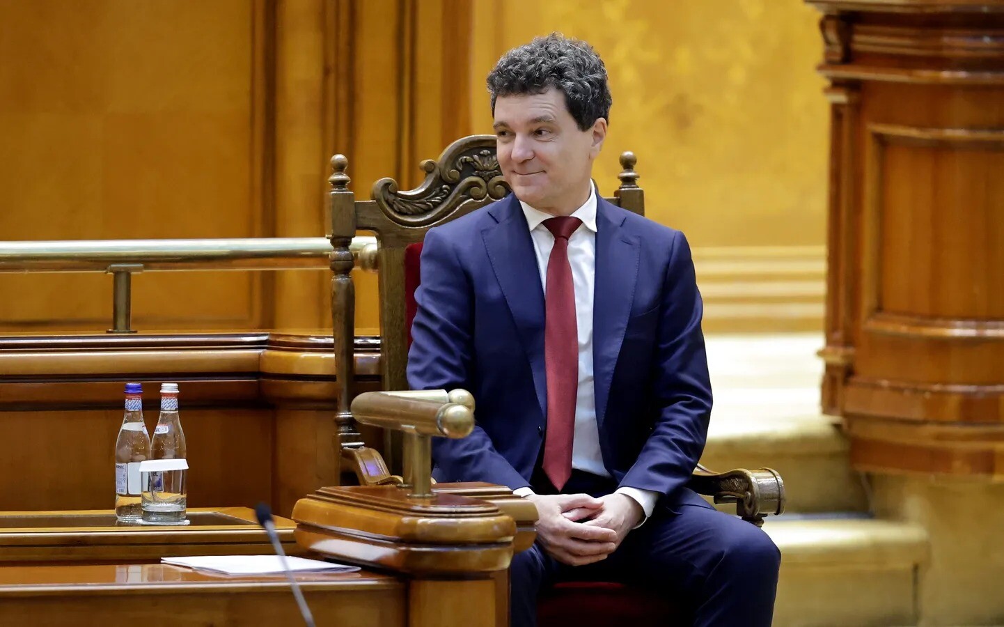 Rumānijas prezidents izvirza Murešanu premjerministra amatam
