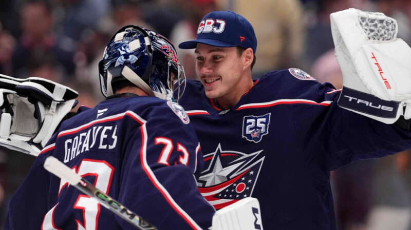 Merzļikins tiek aizmainīts uz “Maple Leafs”