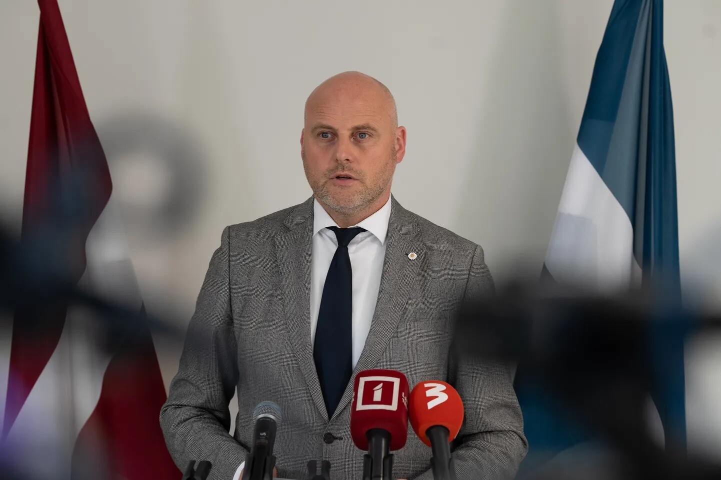 Kulbergs uzdod veikt pārbaudi tranzīta graudu izcelsmei Latvijas ostās