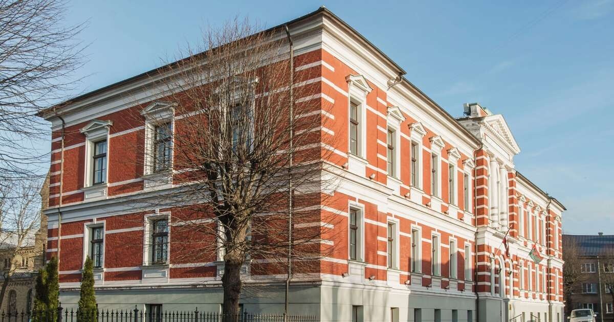 Izsolīs domes ēkas kafejnīcas nomas tiesības – iepriekšējais nomnieks līgumu nepagarināja