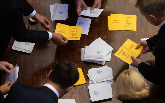 Igaunijas parlaments vēlēs valsts prezidentu