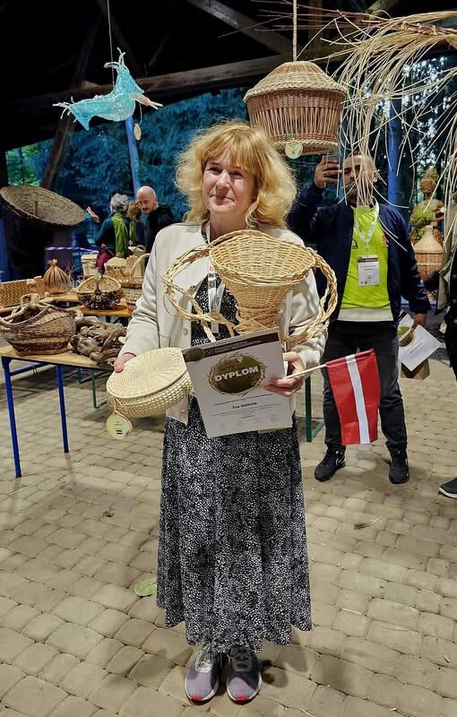 Latgale: Prasmīgākā klūgu pinēja pasaulē – Ina Vaikule
