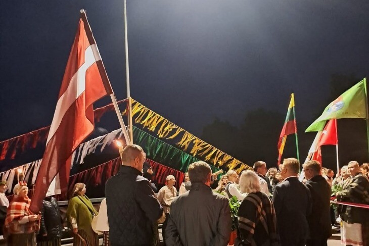 Baltu vienības dienu atzīmēs ar tikšanos uz tilta pie Latvijas-Lietuvas robežas