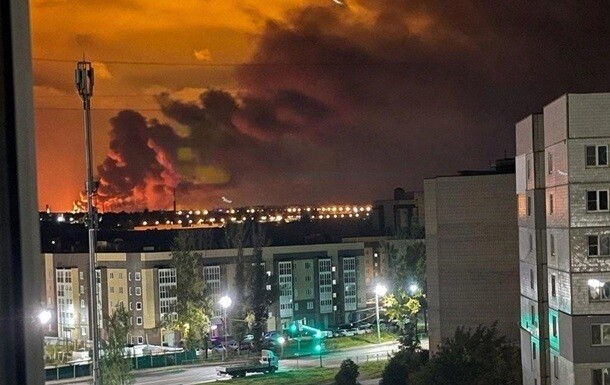 Video: Rostovā pie Donas dronu triecienā cietis militārais lidlauks