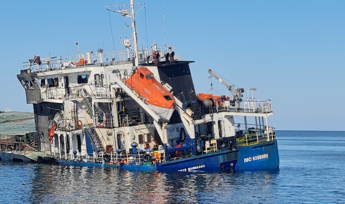 Ugunsgrēkā uz kravas kuģa Melnajā jūrā gājuši bojā divi cilvēki