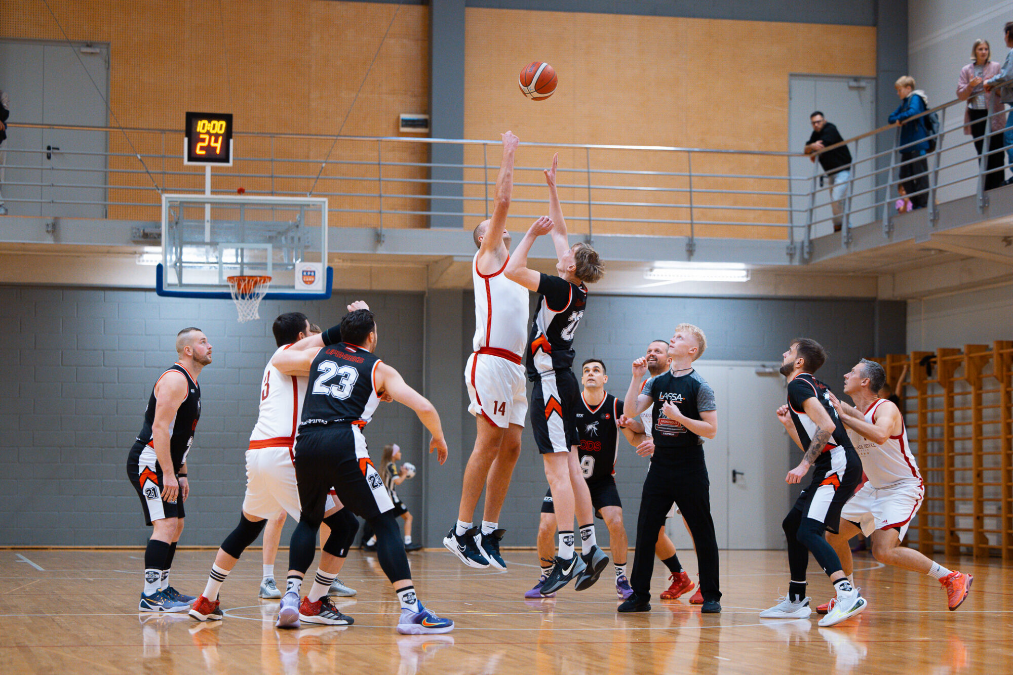 Liepājā startējis pilsētas basketbola čempionāts vīriešiem