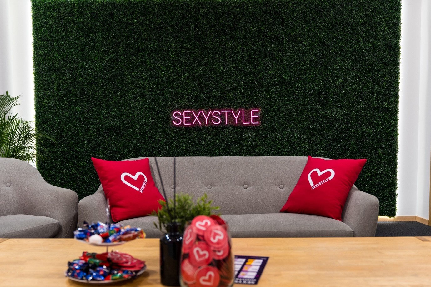Sirsnīgas sarunas un vērtīgi padomi – māmiņu rīts Liepājā ar SEXYSTYLE