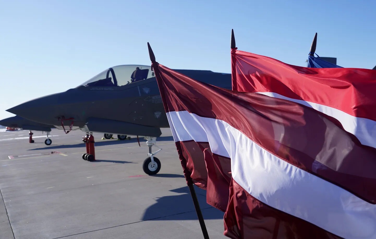 Latvijas AM: Pārspīlēti teikt, ka šonedēļ bez Latvijas dalības lemts par “NATO nākotni”