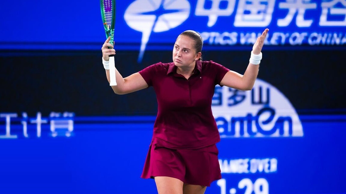 Ninbo izlozē Ostapenko tiek pie Benčičas