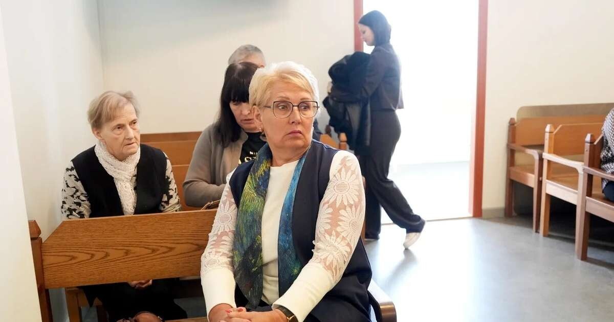 Tiesa pēc divām nedēļām turpinās skatīt lietu pret tiesnesi Siliņeviču un vēl divām personām par krāpšanu ar fiktīvu nodarbināšanu