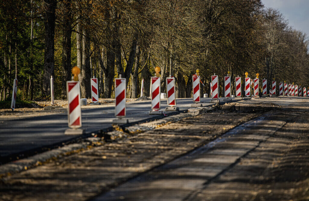 Visvairāk ceļu būvdarbu notiek uz vietējās nozīmes autoceļiem ar grants segumu