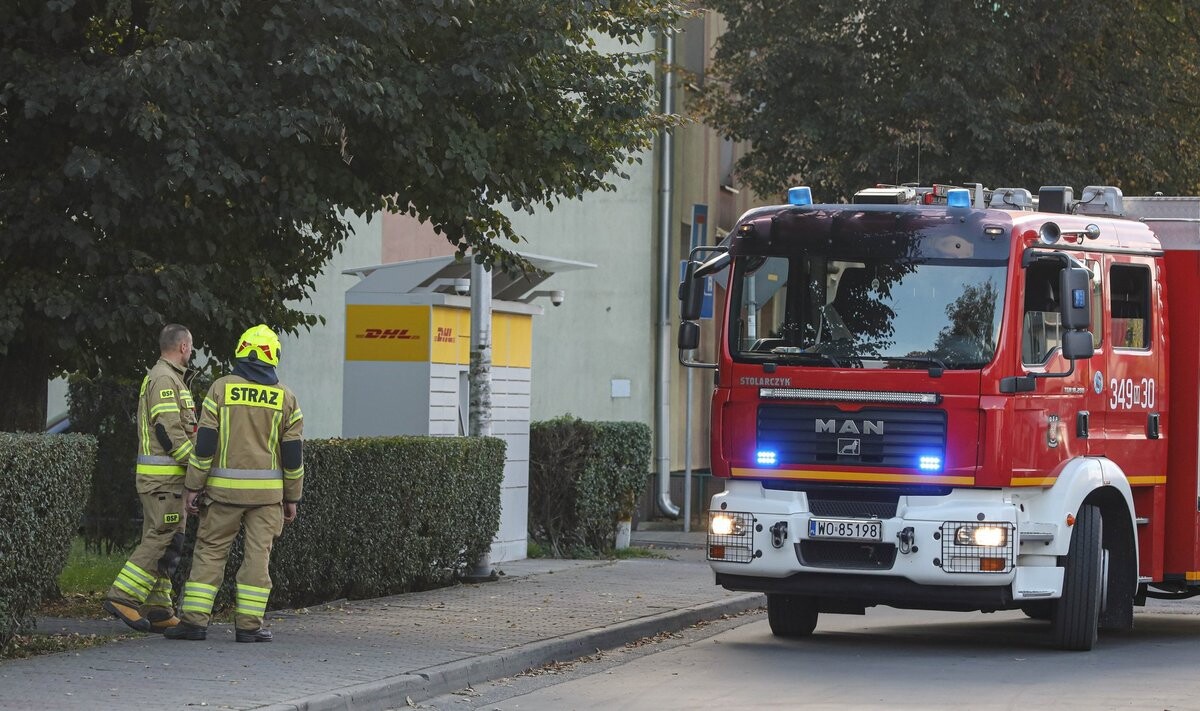 Polijā 15 gadus vecs pusaudzis nodur skolas darbinieku