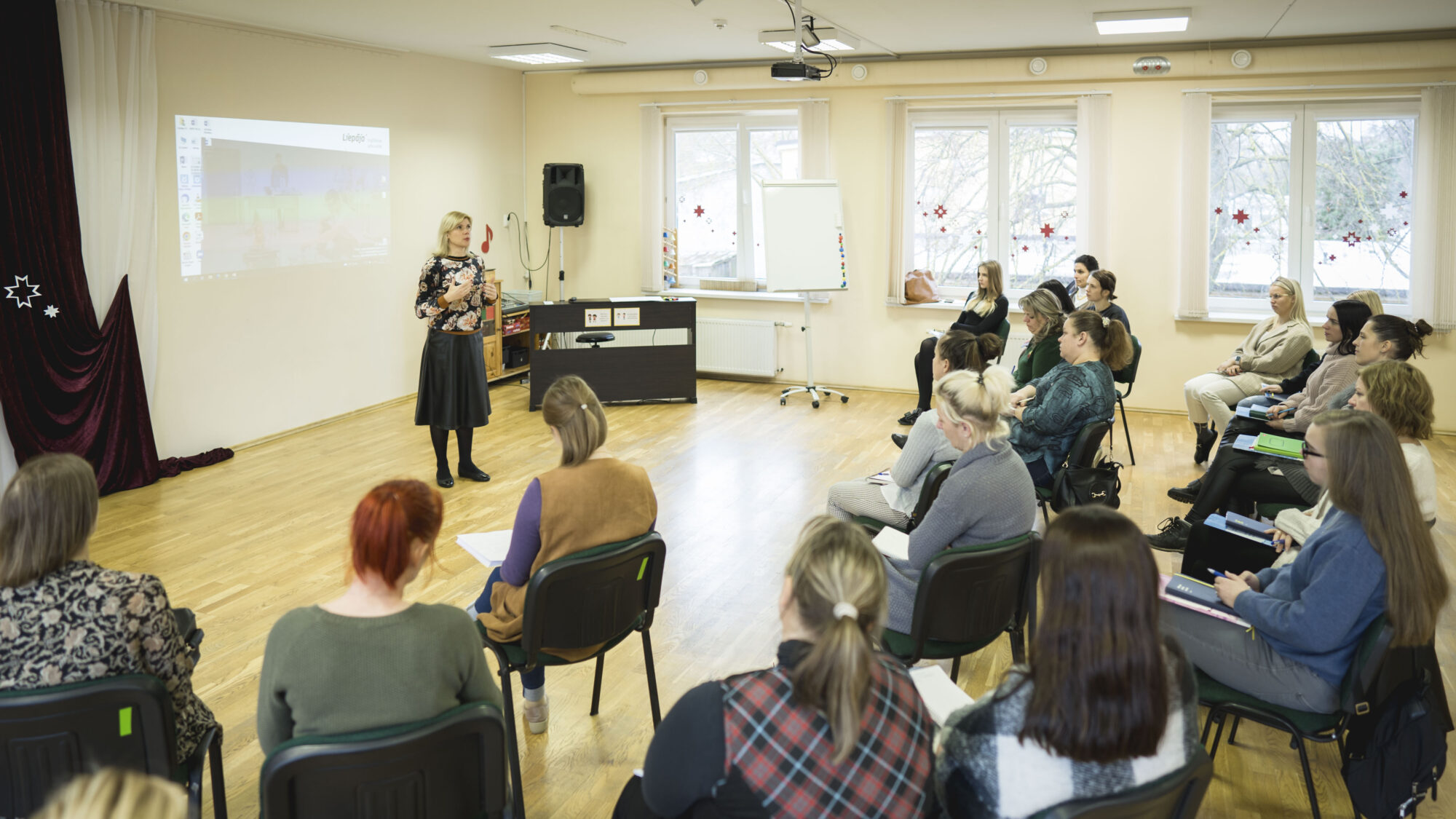 Jaunie pirmsskolas pedagogi pilnveido savu profesionalitāti |  