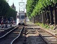 Rīgas ielā maina tramvaja sliedes
