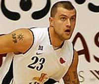 Artūrs Štālbergs pievienojas basketbola klubam “VEF Rīga”