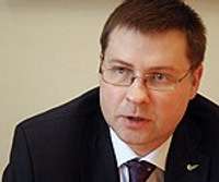Uz Liepāju – gan Dombrovskis, gan Ķīlis