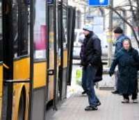Maina sabiedriskā transporta kustību 28. un 30. aprīlī