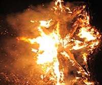 Šogad “Senās uguns nakts” akcijā jūras krastā aizdedzinās kinētisku uguns skulptūru
