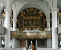 Sv.Trīsvienības katedrālē paveikts darbs pie ērģeļu reģistra dokumentācijas un konservācijas