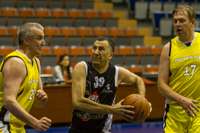 Noslēdzies starptautiskais veterānu basketbola turnīrs “Sport Hotel Cup”